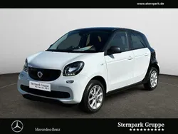 Weiß Gebraucht 2019 Smart ForFour Passion Limousine | 15.980 € (Teuer)
