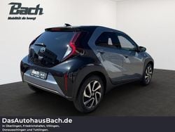 Celestite grey / schwarz Neu 2025 Toyota Aygo X Play SUV | 17.940 € (Fairer Preis)