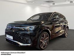 Schwarz Neu 2025 VW Tiguan IQ Drive SUV | 64.980 €