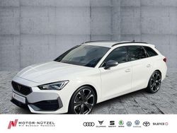 "candy" weiss Gebraucht 2023 Cupra Leon VZ Kombi | 29.430 € (Fairer Preis)