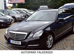 Obsidianschwarz Gebraucht 2012 Mercedes E200 Avantgarde Kombi | 6.999 € (Guter Preis)