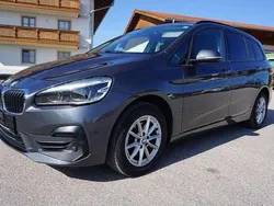 Mineralgrau Gebraucht 2020 BMW 216 Van / Kleinbus | 14.900 € (Fairer Preis)