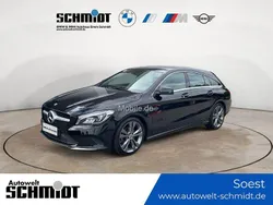 Schwarz Gebraucht 2019 Mercedes CLA200 Shooting Brake Urban Kombi | 18.690 € (Guter Preis)