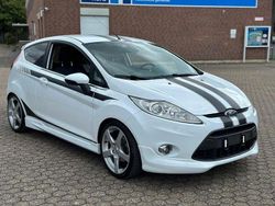 Weiß Gebraucht 2011 Ford Fiesta Titanium Kleinwagen | 4.400 € (Fairer Preis)