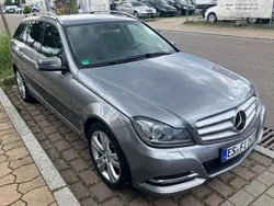Grau Gebraucht 2013 Mercedes C250 Avantgarde Edition Kombi | 10.999 € (Etwas zu teuer)