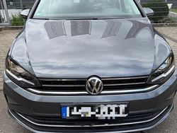 Grau Gebraucht 2019 VW Golf Sportsvan Comfortline Van / Kleinbus | 16.500 € (Fairer Preis)