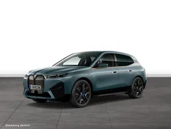 Blau Gebraucht 2024 BMW iX SUV | 61.706 € (Teuer)