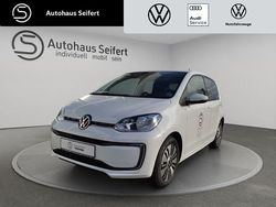 Weiß Gebraucht 2025 VW e-up! Edition Kleinwagen | 24.800 € (Etwas zu teuer)