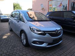 Silber Gebraucht 2018 Opel Zafira Tourer Van / Kleinbus | 13.450 € (Guter Preis)