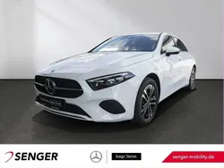 Weiß Gebraucht 2024 Mercedes A250 Progressive | 29.740 € (Guter Preis)