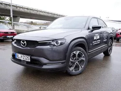 Grau Gebraucht 2024 Mazda MX30 Makoto SUV | 29.990 € (Fairer Preis)