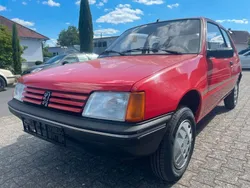 Rot Gebraucht 1989 Peugeot 205 Limousine | 5.299 €