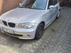Silber Gebraucht 2005 BMW 116 Kleinwagen | 2.200 € (Fairer Preis)