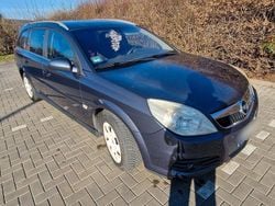 Grau Gebraucht 2005 Opel Vectra Kombi | 1.200 € (Guter Preis)
