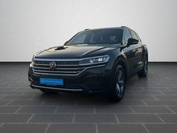 Grenadillschwarz metallic (metallic) Gebraucht 2023 VW Touareg R-line SUV | 55.996 €