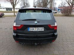 Schwarz Gebraucht 2009 BMW X3 SUV | 8.900 € (Fairer Preis)