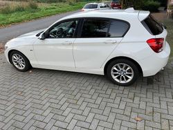 Weiß Gebraucht 2011 BMW 116 Urban Line Kleinwagen | 7.090 € (Fairer Preis)