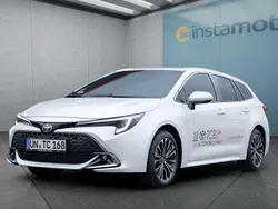 Weiß Gebraucht 2024 Toyota Corolla Kombi | 33.949 € (Teuer)