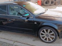 Schwarz Gebraucht 2005 Audi A4 Kombi | 2.200 €