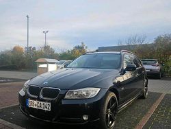 Schwarz Gebraucht 2010 BMW 320 Kombi | 3.300 € (Guter Preis)