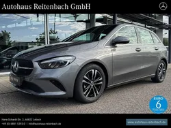 Grau Gebraucht 2024 Mercedes B200 Progressive Van / Kleinbus | 32.689 € (Teuer)