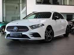 Weiß Gebraucht 2019 Mercedes A180 AMG line Limousine | 20.900 € (Fairer Preis)