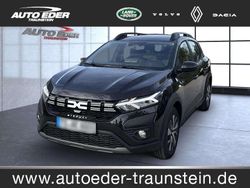 Schwarz Neu 2025 Dacia Sandero Expression Kleinwagen | 19.670 €