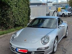 Silber Gebraucht 2006 Porsche 911 Carrera 4S Coupé | 52.000 € (Teuer)
