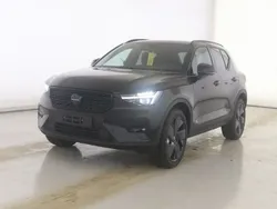 Schwarz Gebraucht 2025 Volvo XC40 Plus SUV | 38.998 € (Fairer Preis)