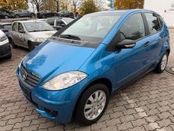 Blau Gebraucht 2008 Mercedes A150 Limousine | 3.290 € (Guter Preis)