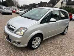 Silber Gebraucht 2009 Opel Meriva Innovation Van / Kleinbus | 3.499 € (Fairer Preis)