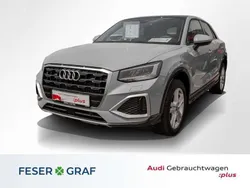Pfeilgrauperleffekt Gebraucht 2024 Audi Q2 Ambiente SUV | 30.450 € (Fairer Preis)