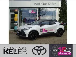 Platinumweiss perleffekt/schwa Neu 2025 Toyota C-HR Sport SUV | 45.260 € (Fairer Preis)