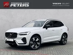 Crystal white / metallic Gebraucht 2024 Volvo XC60 Plus SUV | 53.899 € (Etwas zu teuer)