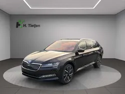 Schwarz Gebraucht 2024 Skoda Superb Style Kombi | 53.490 € (Teuer)