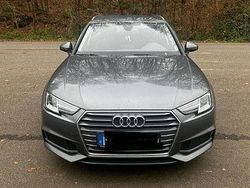 Grau Gebraucht 2019 Audi A4 Kombi | 18.500 € (Fairer Preis)