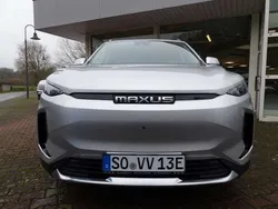Grau Gebraucht 2024 Maxus D60e SUV | 32.900 € (Teuer)