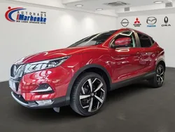 New red (m) Gebraucht 2019 Nissan Qashqai Tekna SUV | 16.990 € (Fairer Preis)
