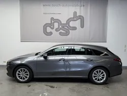 Grau Gebraucht 2021 Mercedes CLA220 Shooting Brake Kombi | 25.490 € (Guter Preis)