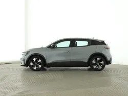 Grau Gebraucht 2022 Renault Mégane Equilibre | 21.060 € (Guter Preis)