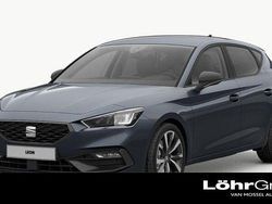 Magnetic grau metallic Neu 2025 Seat Leon FR Limousine | 36.880 € (Teuer)