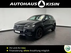 Grenadillschwarz metallic Gebraucht 2023 VW Touareg R-line SUV | 55.900 € (Fairer Preis)