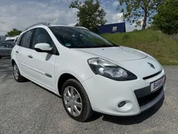 Weiß Gebraucht 2012 Renault Clio IV Dynamique Limousine | 6.450 € (Fairer Preis)