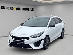 Weiss Gebraucht 2025 Kia Ceed Sportswagon GT-Line Kombi | 30.980 € (Teuer)