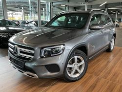 Mountaingrau met. Gebraucht 2023 Mercedes GLB220 Progressive SUV | 37.980 € (Fairer Preis)