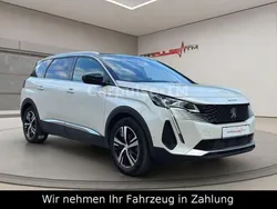 Weiß Gebraucht 2023 Peugeot 5008 GT Van / Kleinbus | 26.900 € (Fairer Preis)