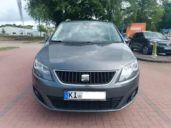 Grau Gebraucht 2012 Seat Alhambra Van / Kleinbus | 10.500 € (Fairer Preis)