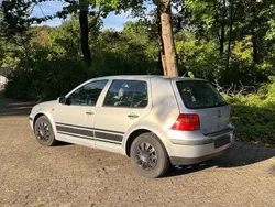Silber Gebraucht 1998 VW Golf IV Basis Limousine | 1.600 € (Fairer Preis)