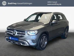 Grau Gebraucht 2022 Mercedes GLC220 Advanced SUV | 39.800 € (Fairer Preis)