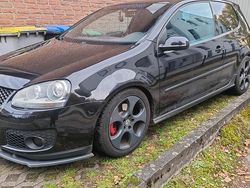 Schwarz Gebraucht 2005 VW Golf V GTI Kleinwagen | 4.500 € (Fairer Preis)